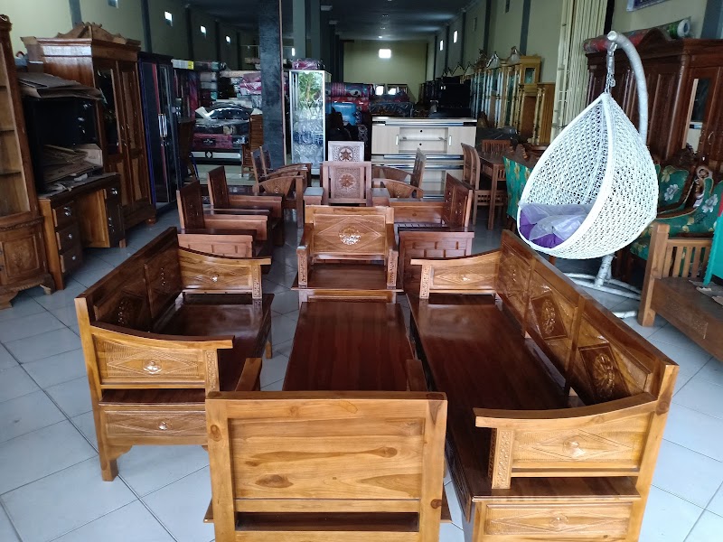 Maryono Furniture: Jendela Kehidupan Anda di Cilacap